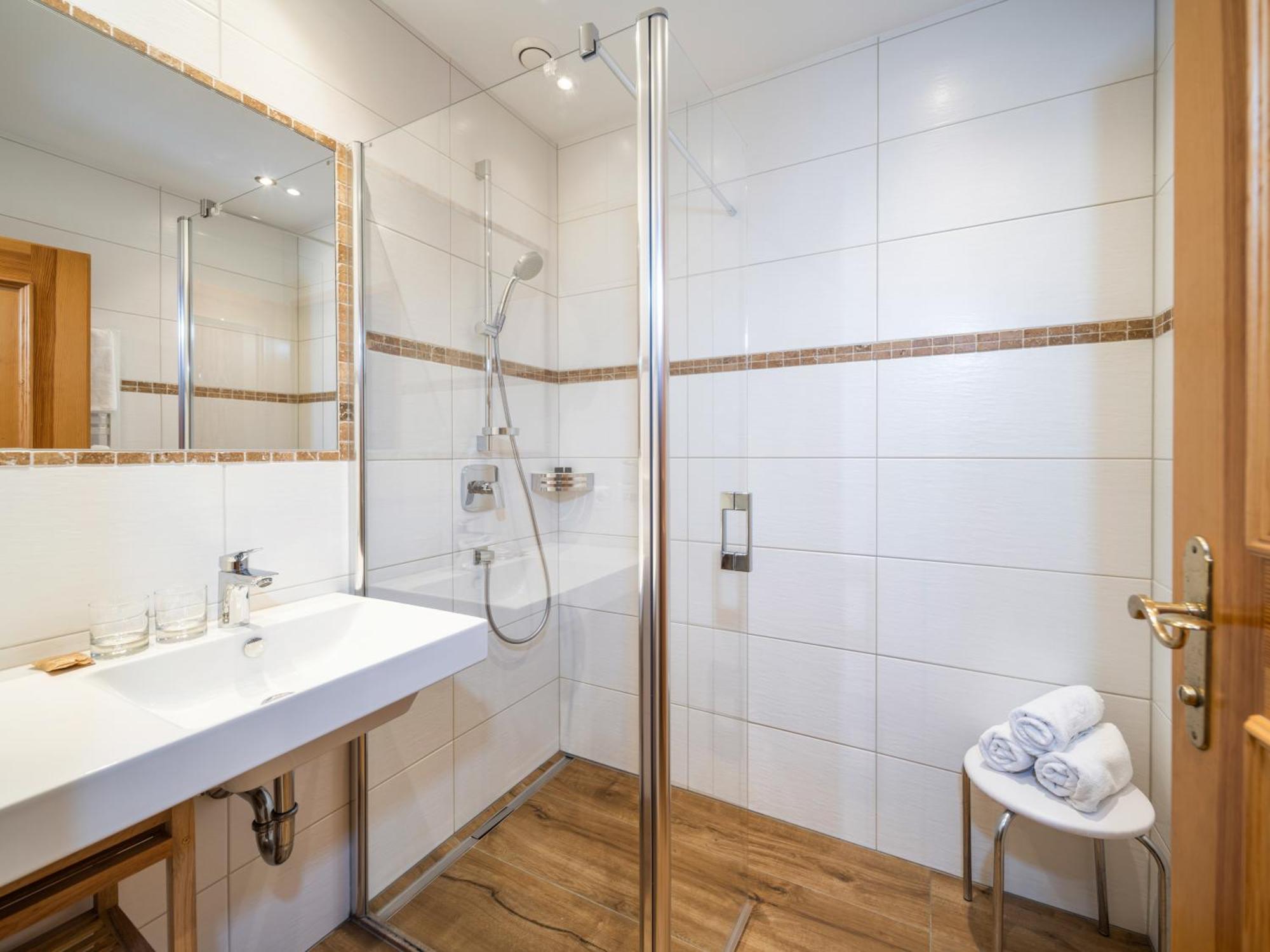 Ferienhotel Gasthof Zur Post อุนเทอร์เทาเอิร์น ภายนอก รูปภาพ