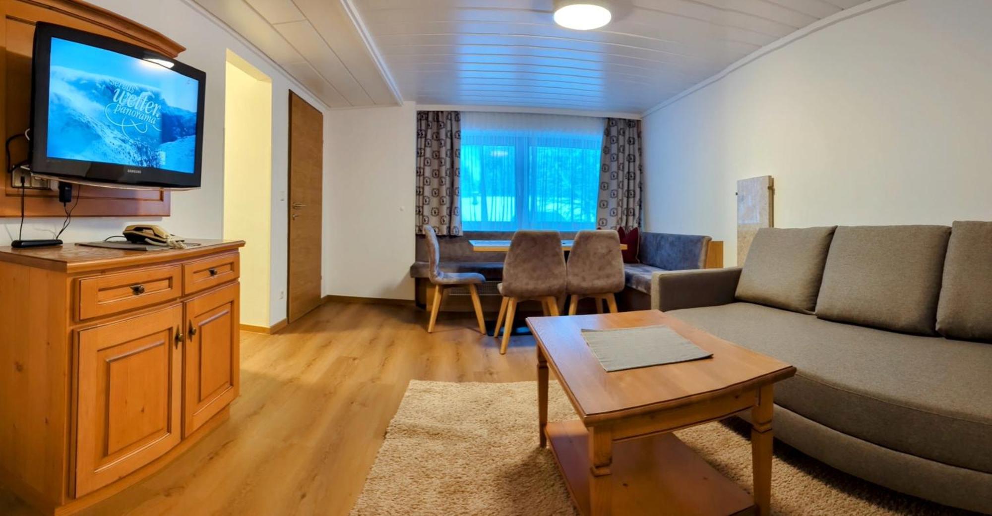 Ferienhotel Gasthof Zur Post อุนเทอร์เทาเอิร์น ภายนอก รูปภาพ
